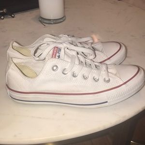 Converse white chucks